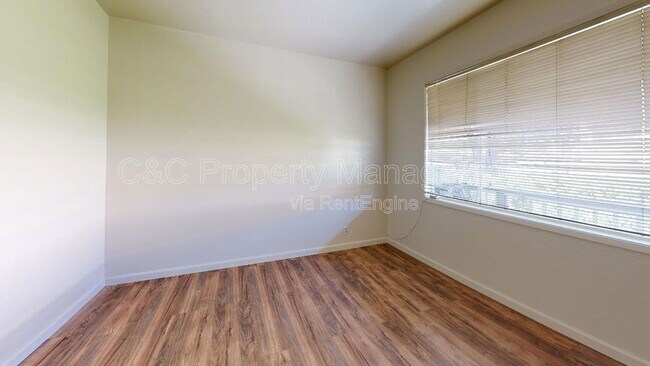 Photo - 230 Montecito Ave Unit 4