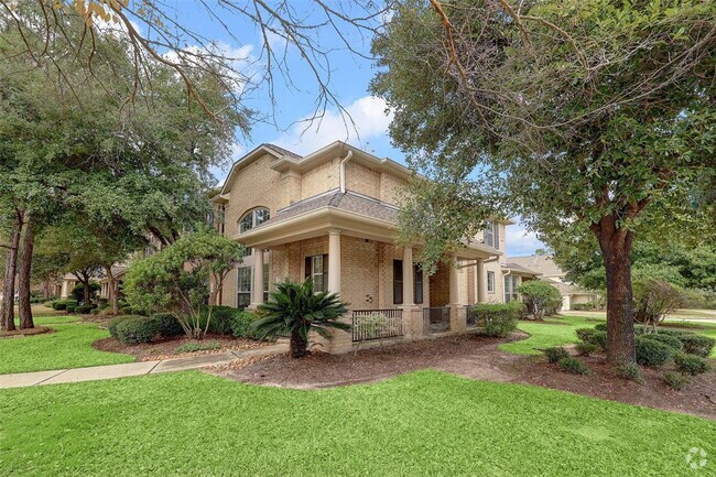 Building Photo - 2 Ginger Jar St Rental