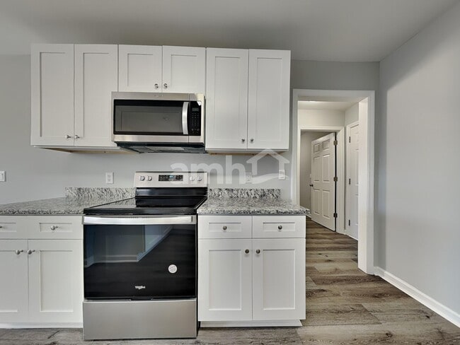 Photo - 111 Legends Rd