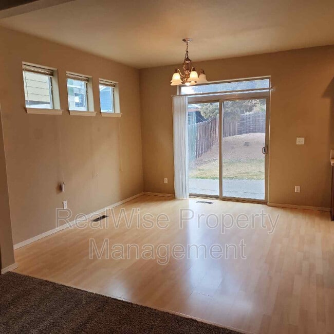 Photo - 62038 Quail Run Pl