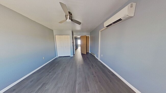 Photo - Recently Renovated 2 Bedroom Duplex