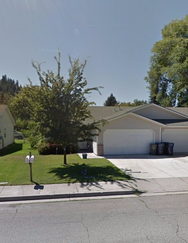 Photo - 1606 E Best Ave