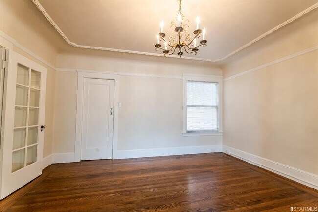 Photo - 36 Toledo Way