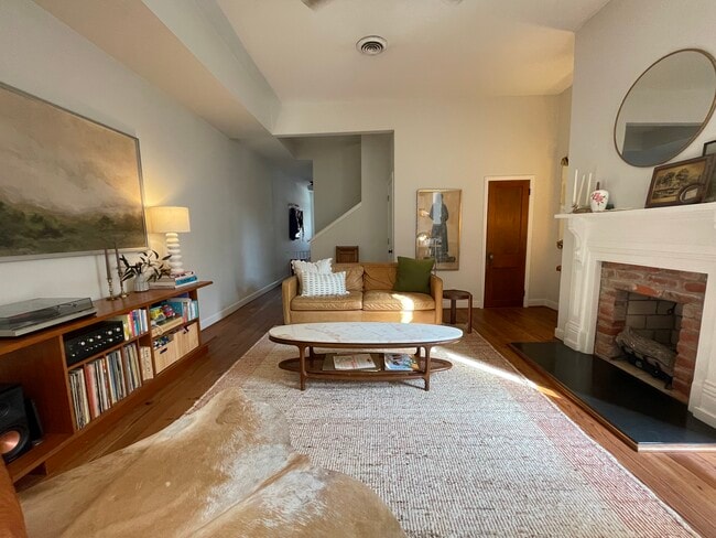 Photo - 623 N 26th St