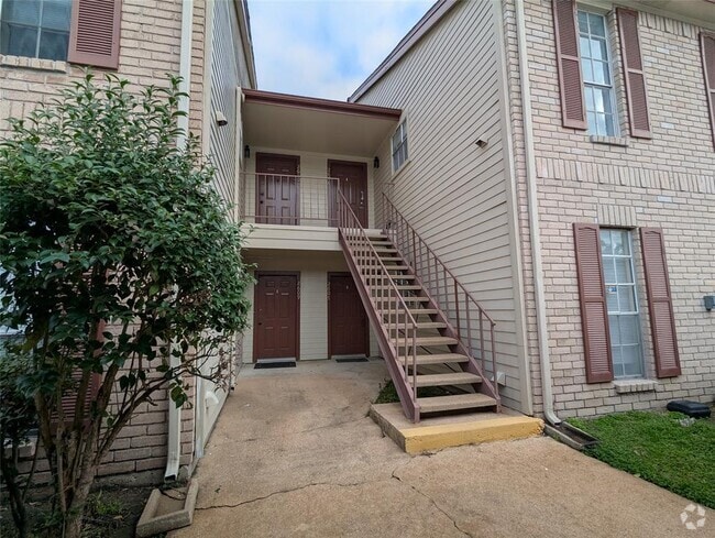 Building Photo - 2120 El Paseo St Unit 2607 Rental