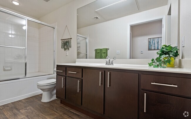 Luxurious Bathrooms with Large Showers - Mountainside Rental