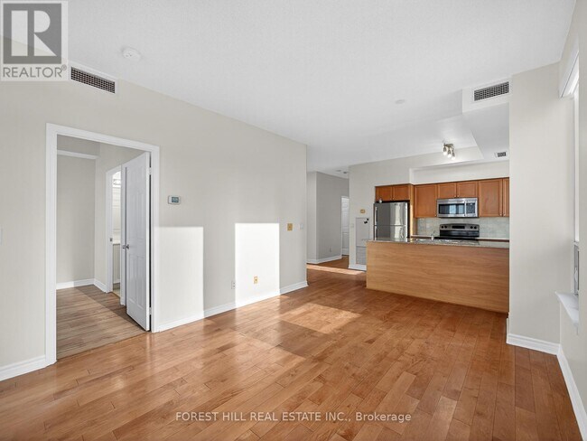 Photo - 388 Prince of Wales Dr Unité 602