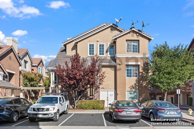 Photo - 1053 Moonstone Terrace Townhome