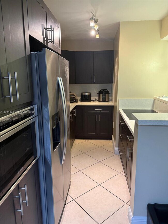 Photo - 7405 SW 152nd Ave Unidad 3-107