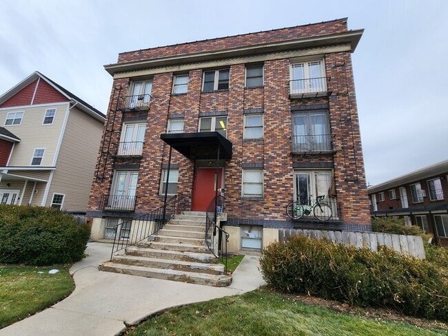 Building Photo - 550 S 500 E Unit 1