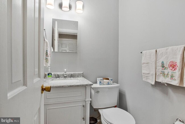 Photo - 15805 Wayne Ave