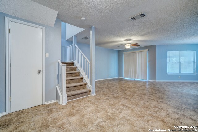 Photo - 25039 Summit Creek