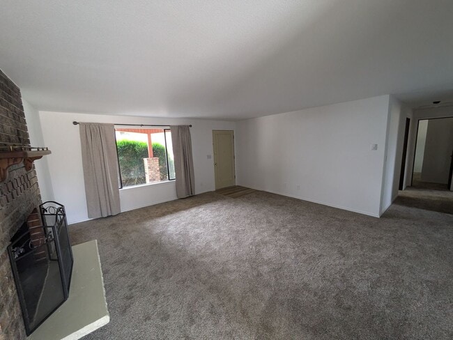 Photo - 7816 Samurai Dr SE