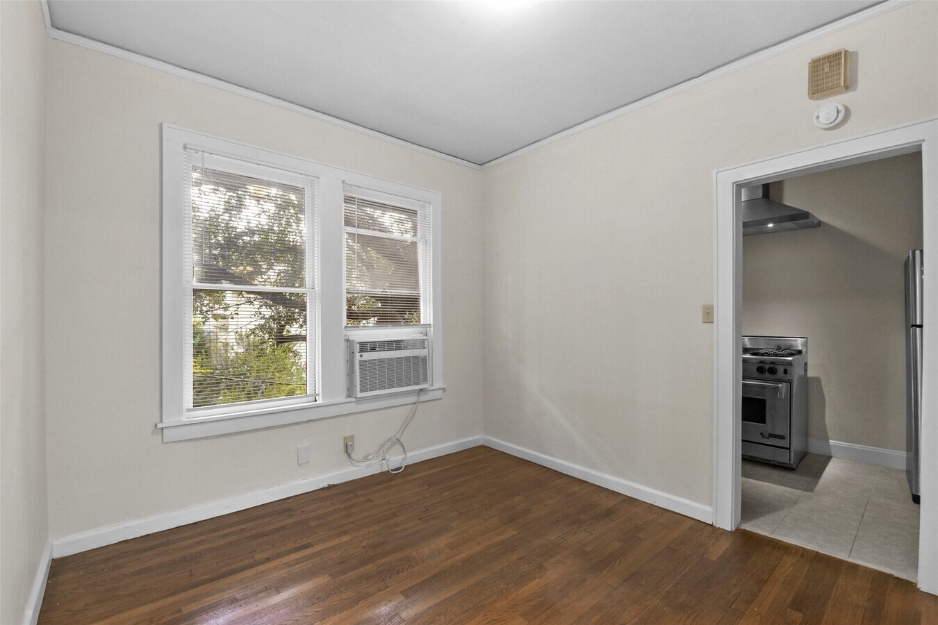 Photo - 436 Westmoreland St
