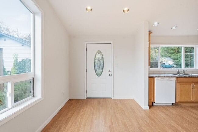 Photo - 6830 SE 50th Ave