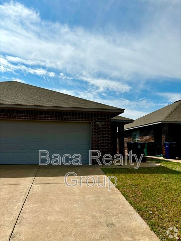 Building Photo - 1324b Garden Gate Dr Rental