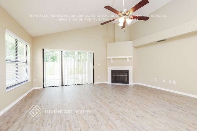 Photo - 391 Cidermill Pl