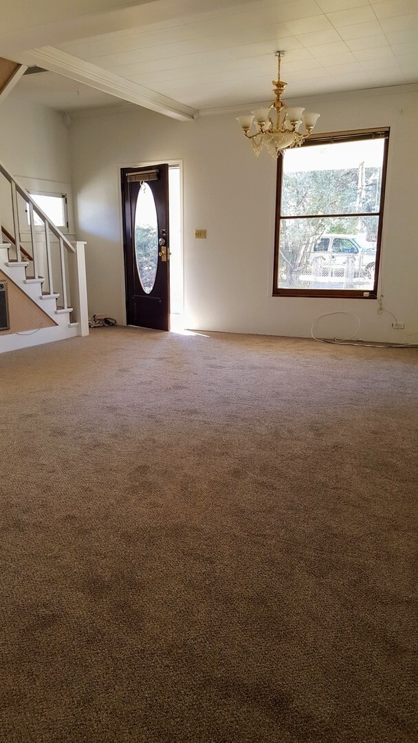 Photo - Three bedroom, 2 bath with high ceilings d...