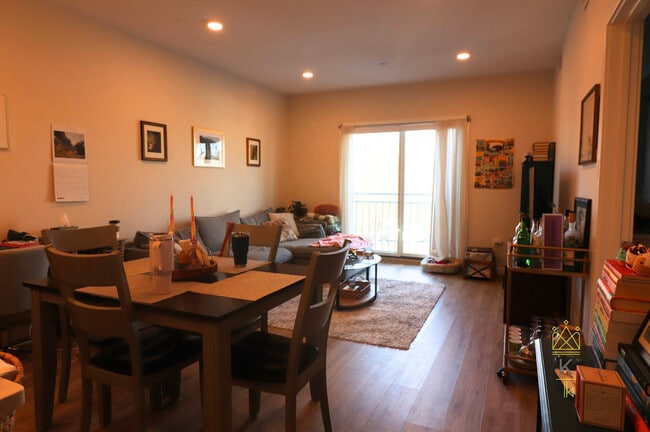 Photo - 458 Washington St Unit 105