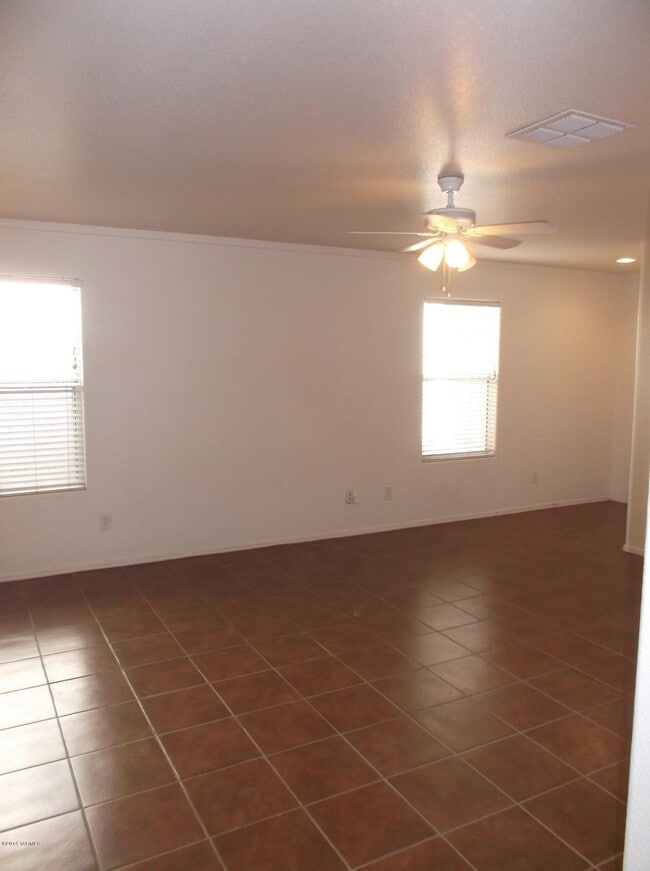 Photo - 6408 S Sunrise Valley Dr