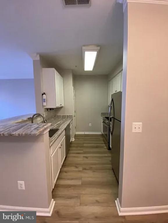 Photo - 4854 Eisenhower Ave Unit 347