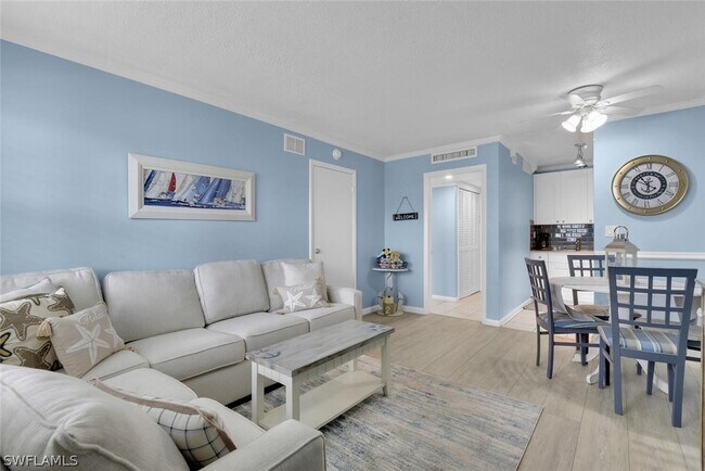 Photo - 1295 Gulf Shore Blvd S Unidad 218