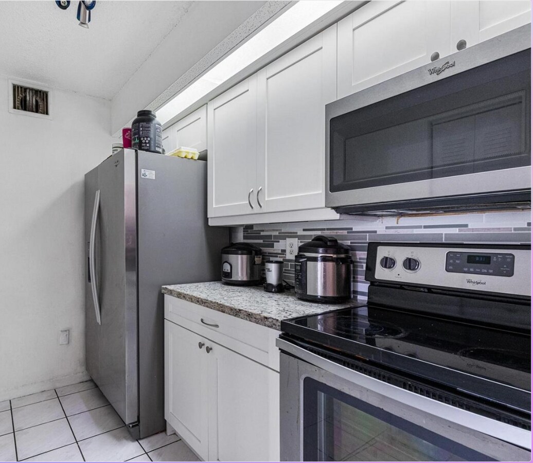 Photo - 7365 NW 174th Ter