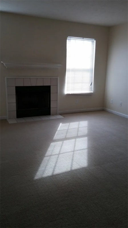 Photo - 2425 Bluewood Way