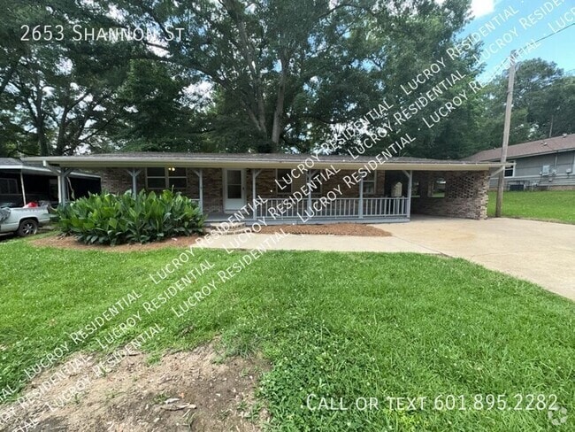 Building Photo - 2653 Shannon St Rental