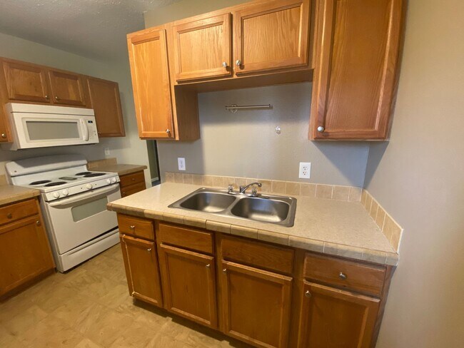 Photo - 22474-224D2 Restful Ln Unit 22474 D2 Apt 1 Restful Lane