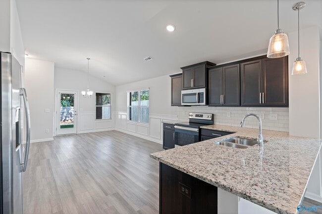 Photo - 156 Tybee Dr