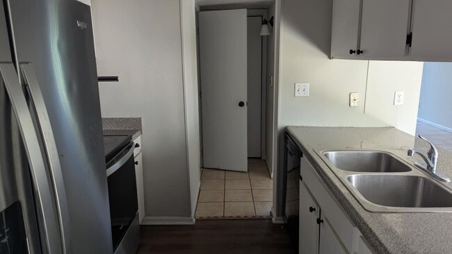 Photo - 410 Westwood Dr