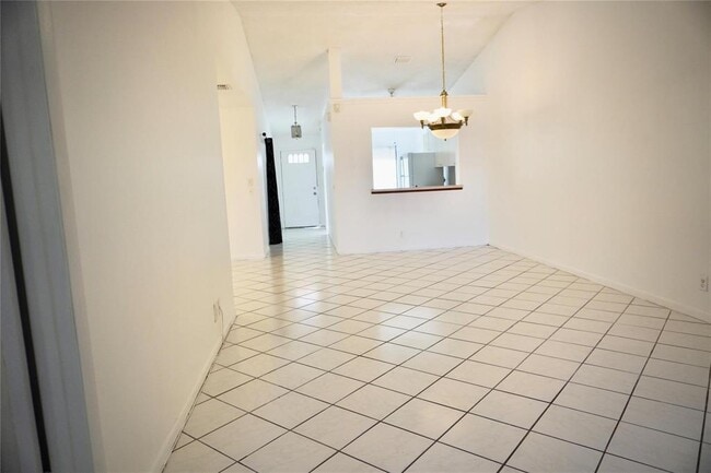 Photo - 5600 N Park Rd