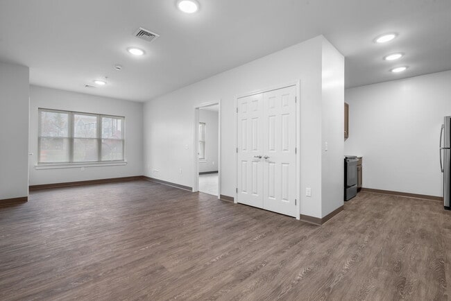 Pembroke Road Apartments