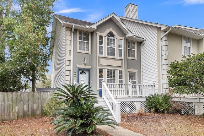 Building Photo - Beautiful 3-Bedroom Home in the Heart of Charleston!
