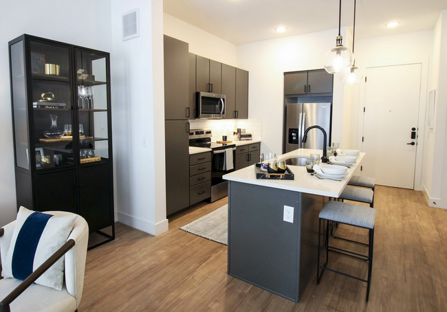 Building Photo - 101 Julian St Unit 161.1 Rental