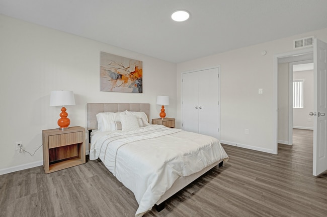 Photo - Emberly Apartments