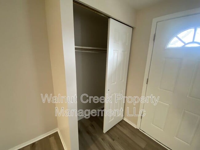 Photo - 5520 Beavercrest Dr Unidad #12