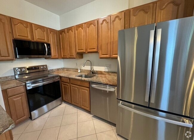 Building Photo - 600 Washington St Unit 3 Rental