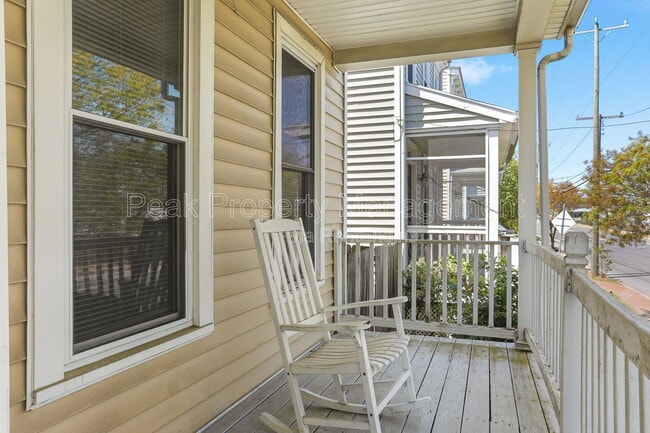 Photo - 717 W Leigh St