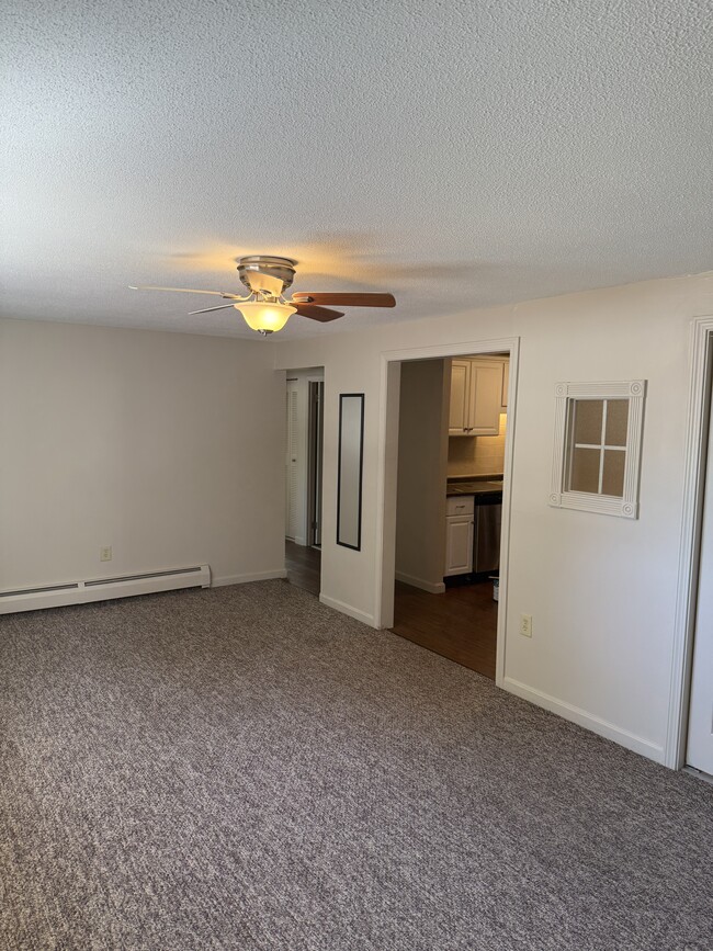 Photo - 131 English Village Rd Unit 202