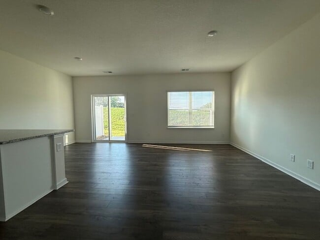 3482 Tyee Xing Wy