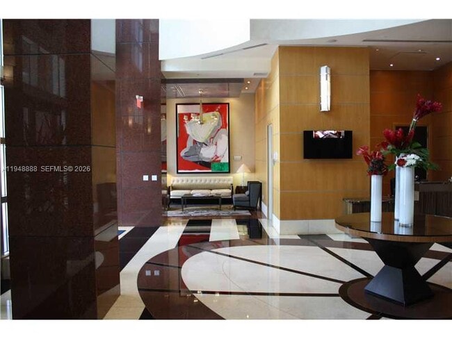 Photo - 244 Biscayne Blvd Unidad 702