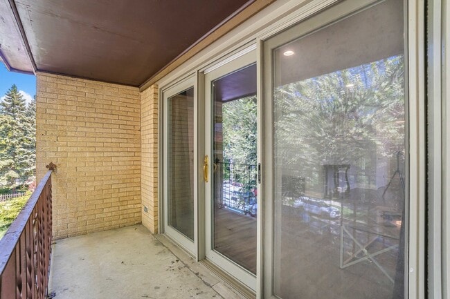 Photo - 3755 N Kostner Ave Unit 3