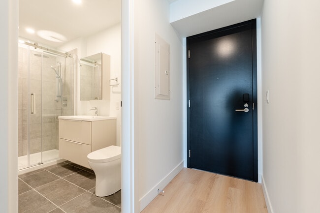 Photo - 1001 Rue Lucien-L'allier