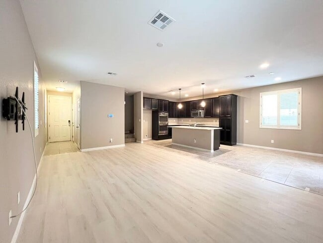 Photo - 10530 Siesta Key St