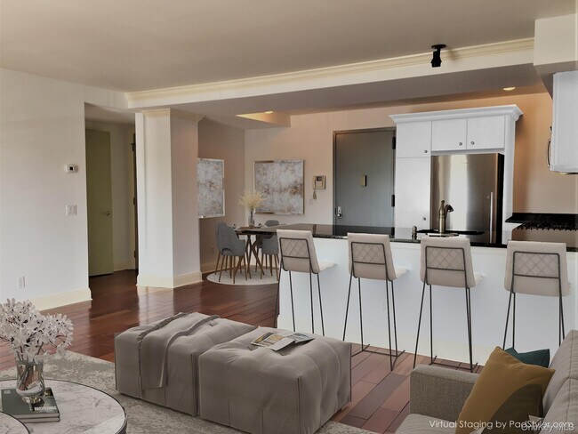 Photo - 1 S Astor St Unidad 202