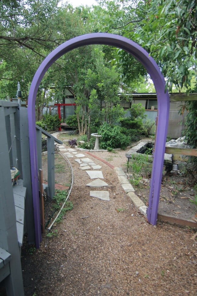 Photo - 1045 Rosemont St Apartment Unit Charming Casita