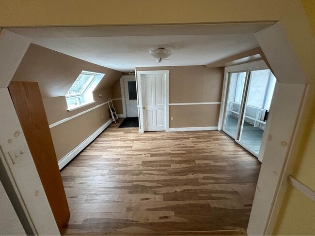 Photo - 323 Pine St Unit 3