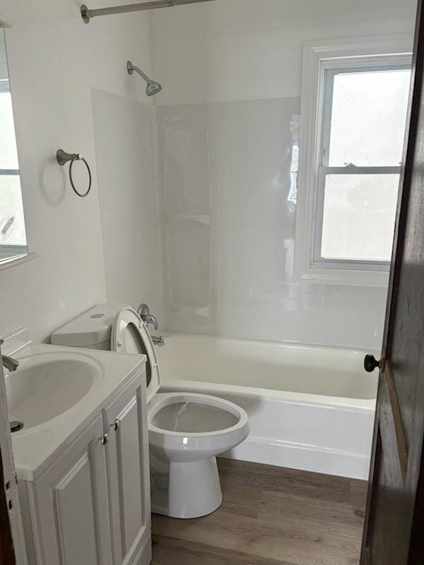 Photo - 2917 Searsdale Ave